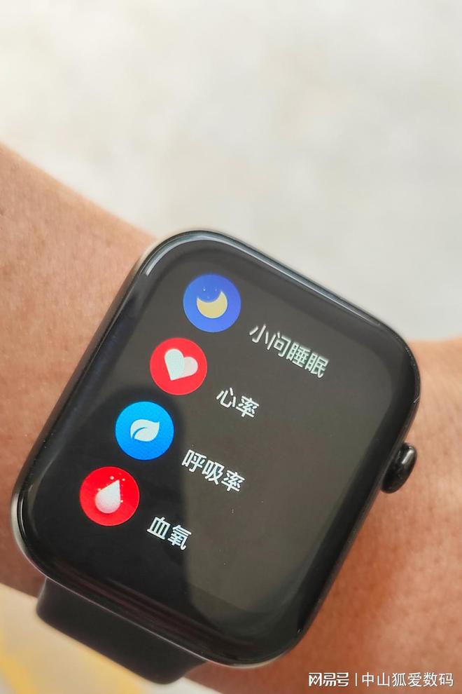 天博tb综合体育智能手表能否取代传统手表？兼论热门智能手表推荐(图9)